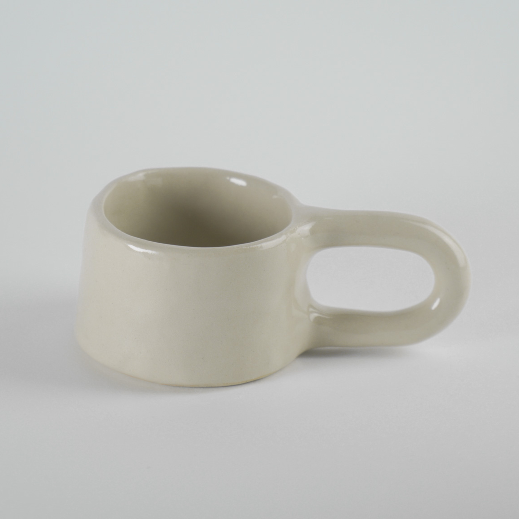 the espresso cup clay cream